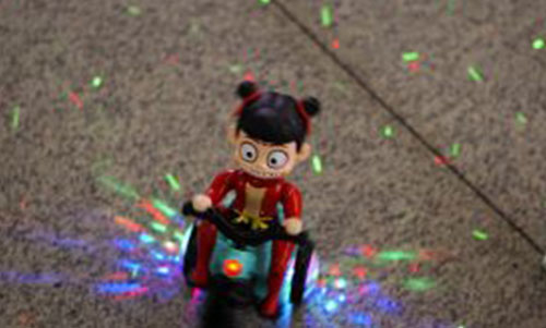 Photographying and Product Video Shooting